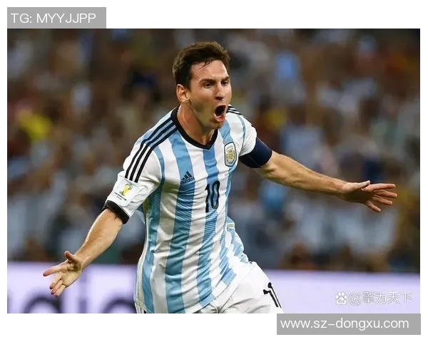 历史足球中锋巨星盘点 从贝利到梅西的传奇征程